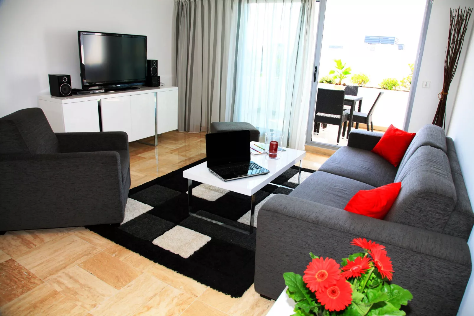 Residence Le Lido - Cagnes-sur-Mer // T 2/4-Indoor