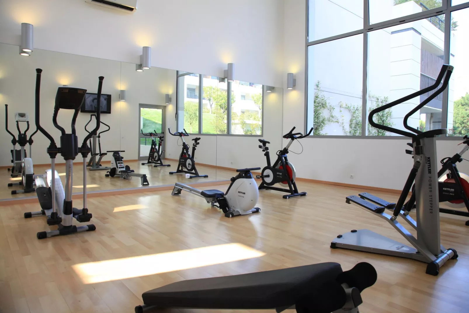 Residence Le Lido - Cagnes-sur-Mer // T 2/4-Gym