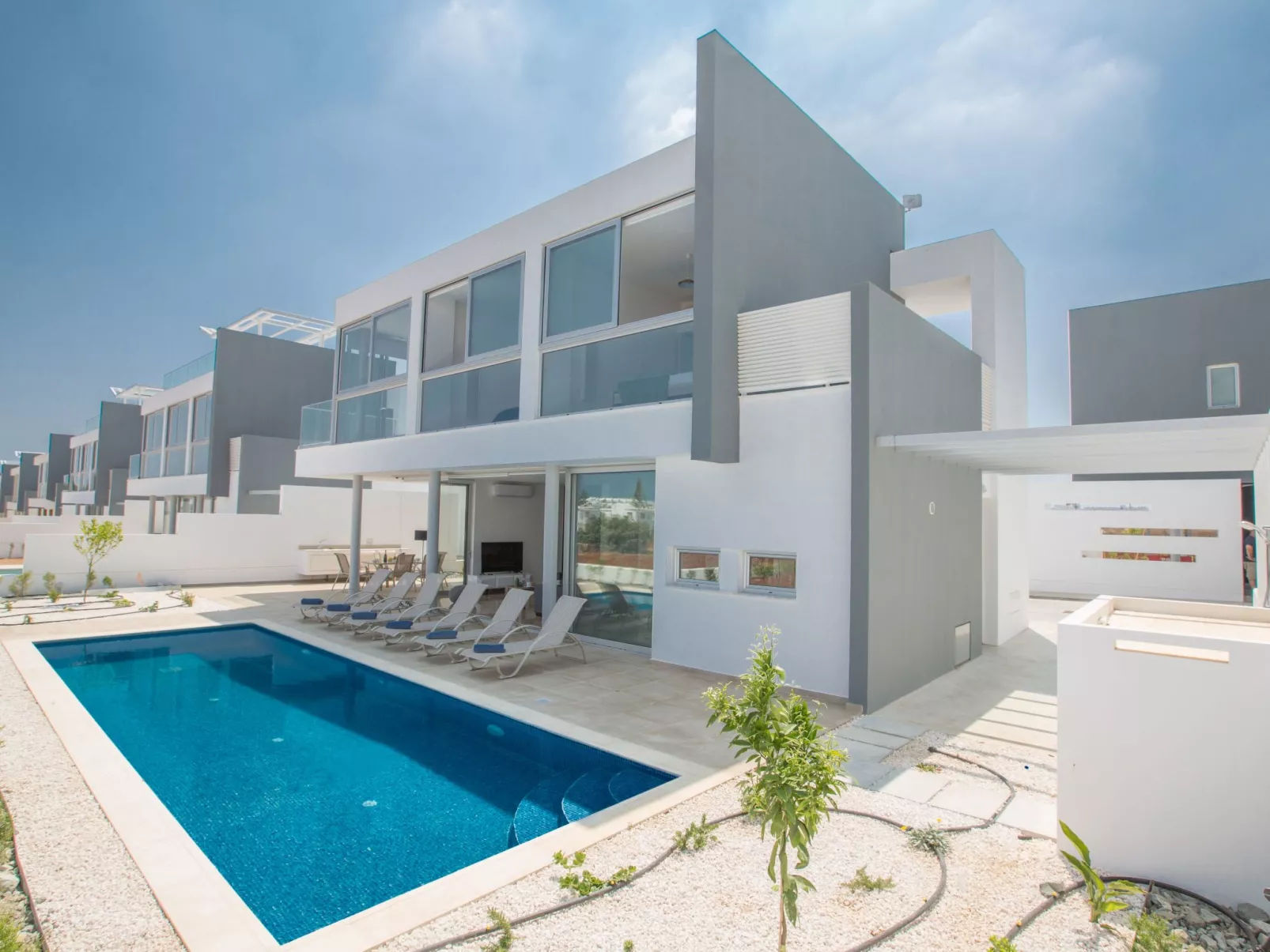 Neue 3-Schlafzimmer-Villa mit Pool in Protaras