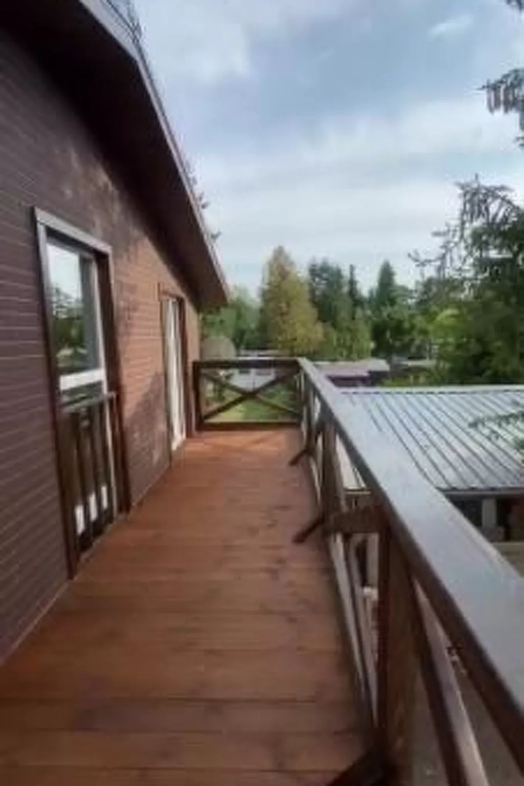 Idylle pur: Ferienhaus am See mit eigenem Garten