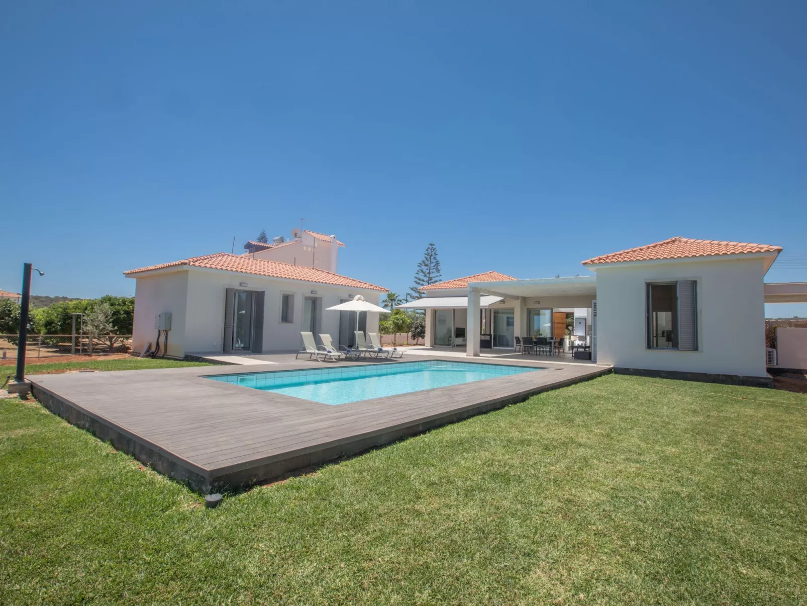 In Ayia Napa mit großem Patio