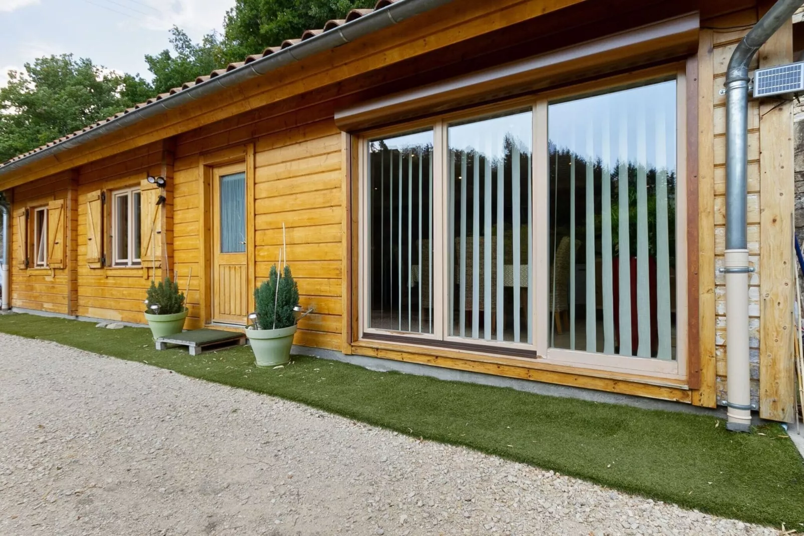 Chalet - Cheylard-Exterior summer