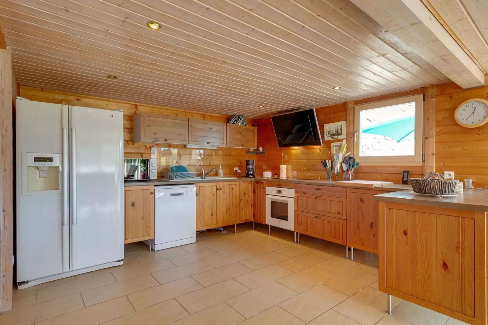 Chalet - Cheylard-Kitchen