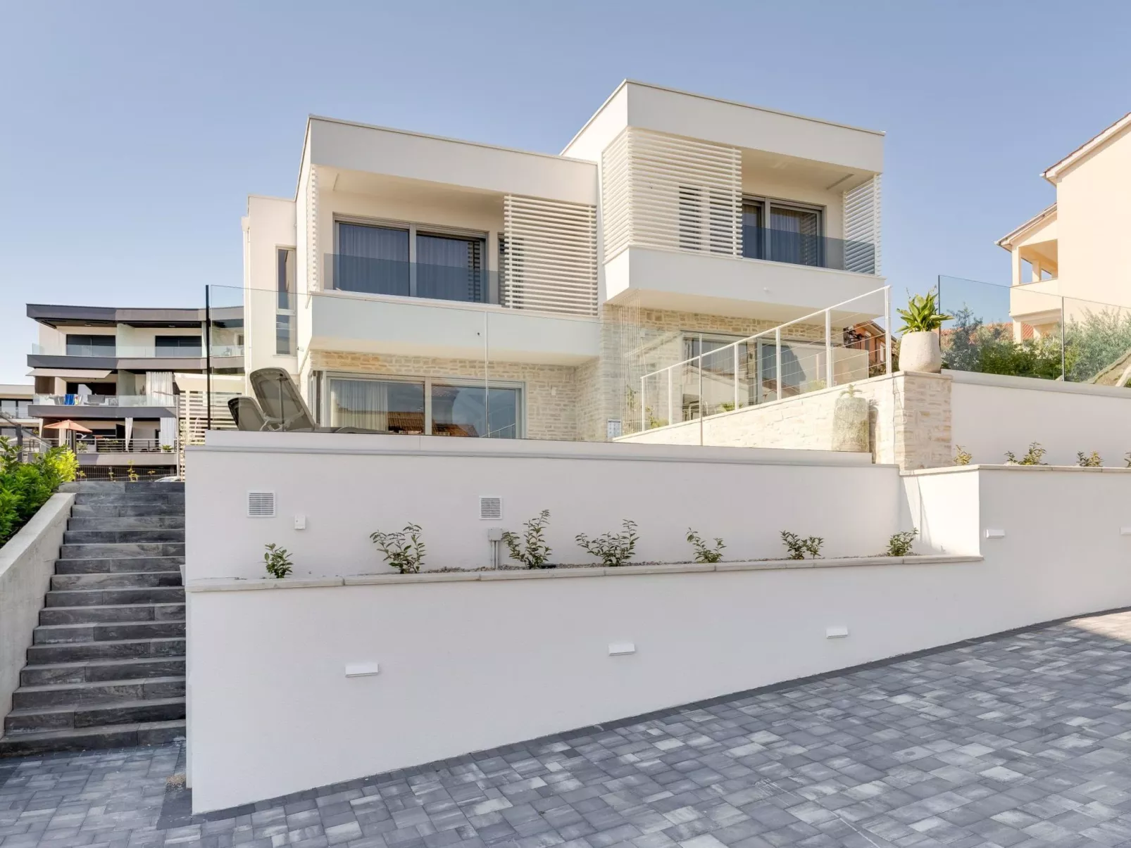 Neue moderne Villa "Smokva 1" mit Pool