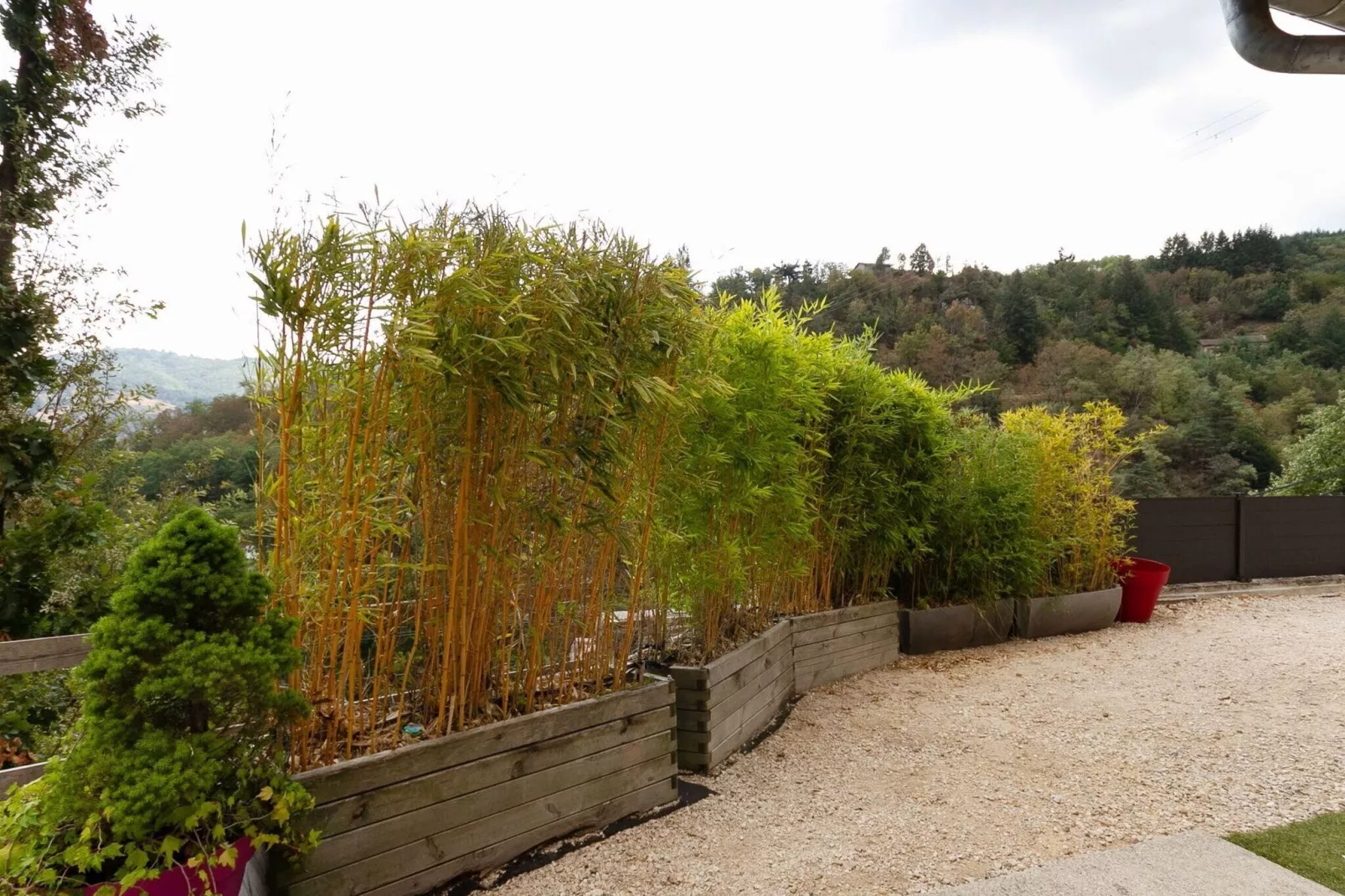Chalet - Cheylard-Gardens summer