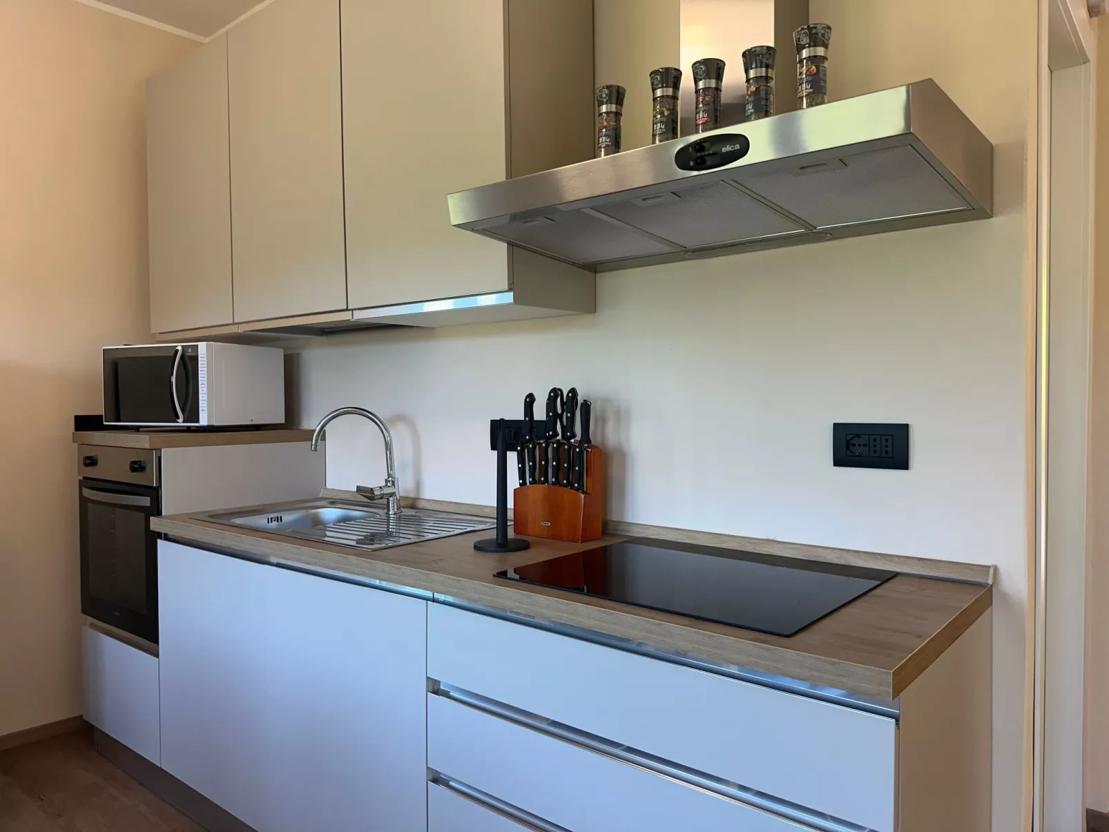 Das Quiet Corner Apartment - Comer See