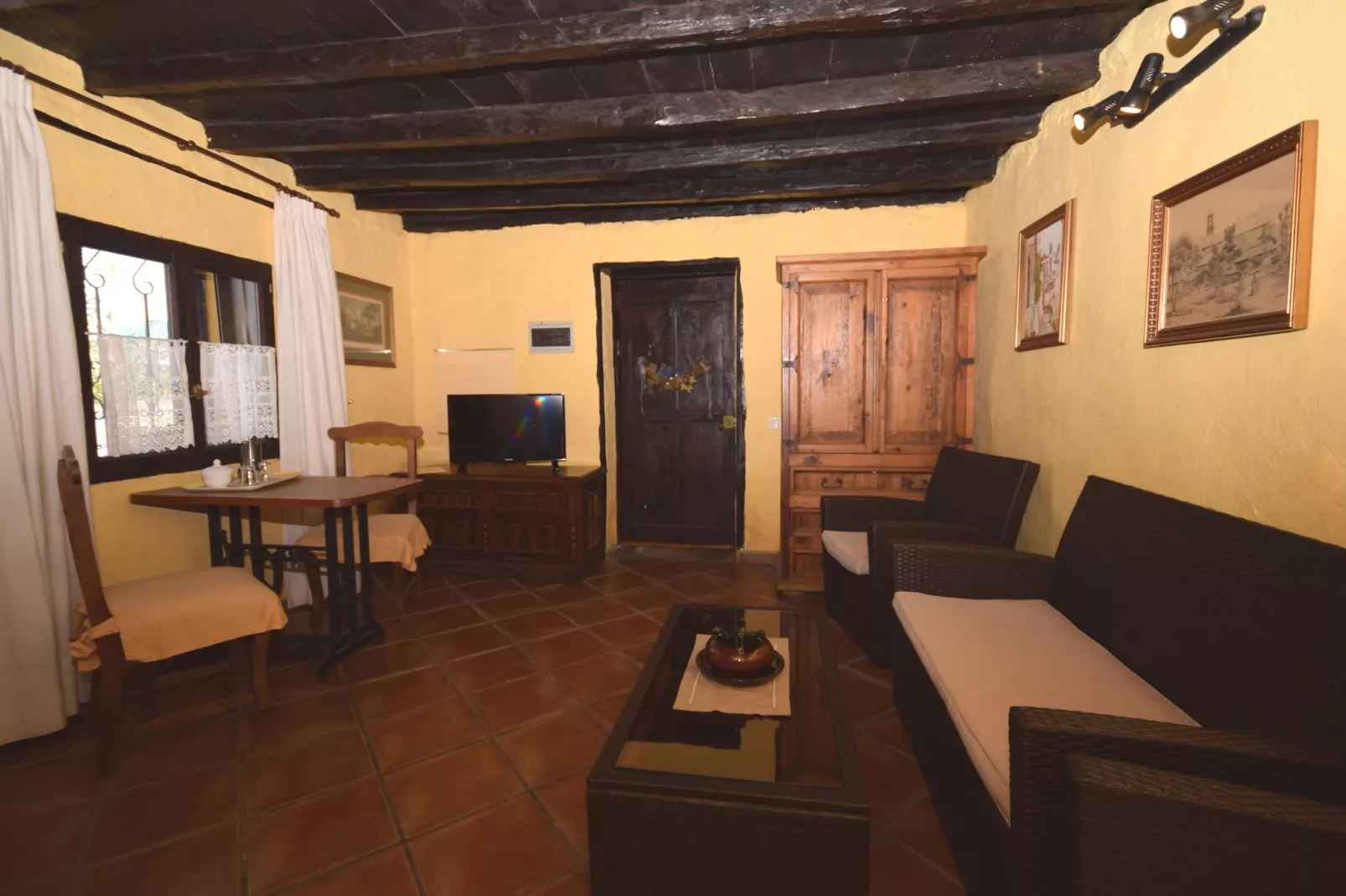 Apartamentos Monasterio de San Antonio 1