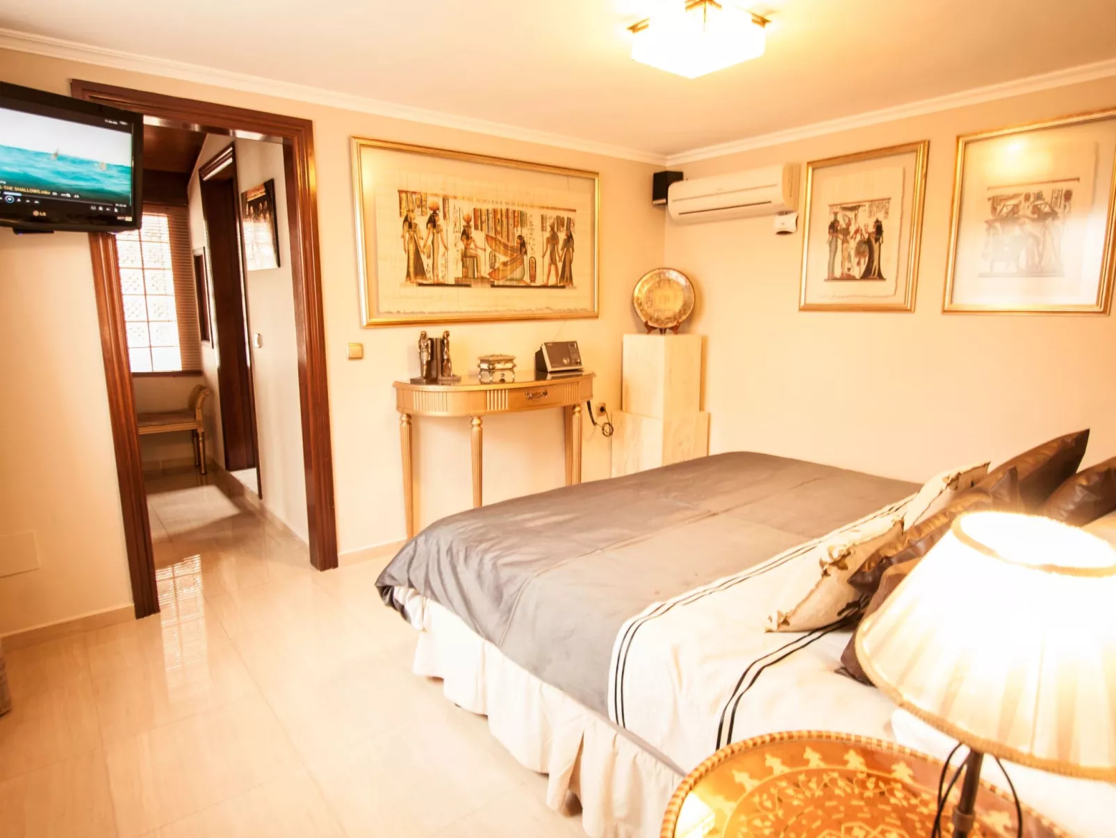 In der Nähe des Strandes, beheiztes Schwimmbad, Spielraum, Spielzimmer, etc