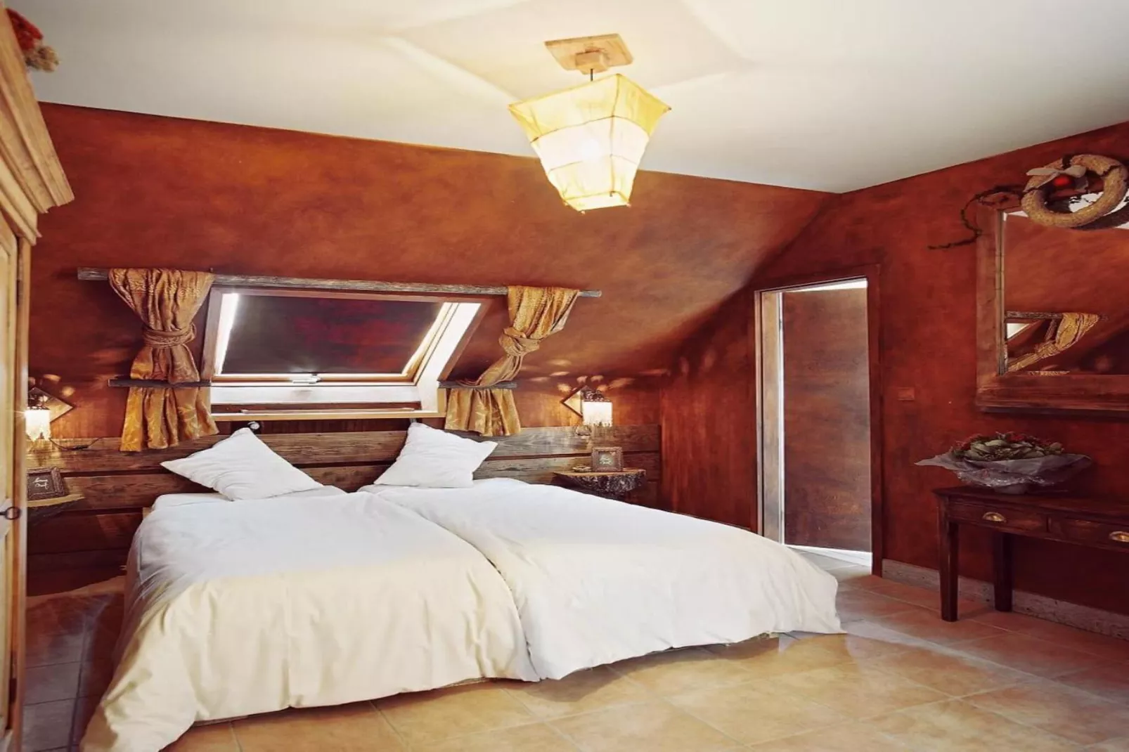 GÎTE CONTES DE SALME Lodge des Contes-Chambre