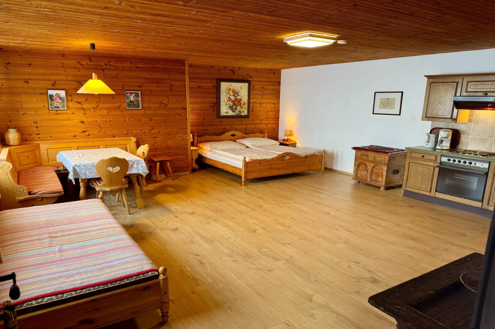 Grafhube Appartements - Studio-Living room