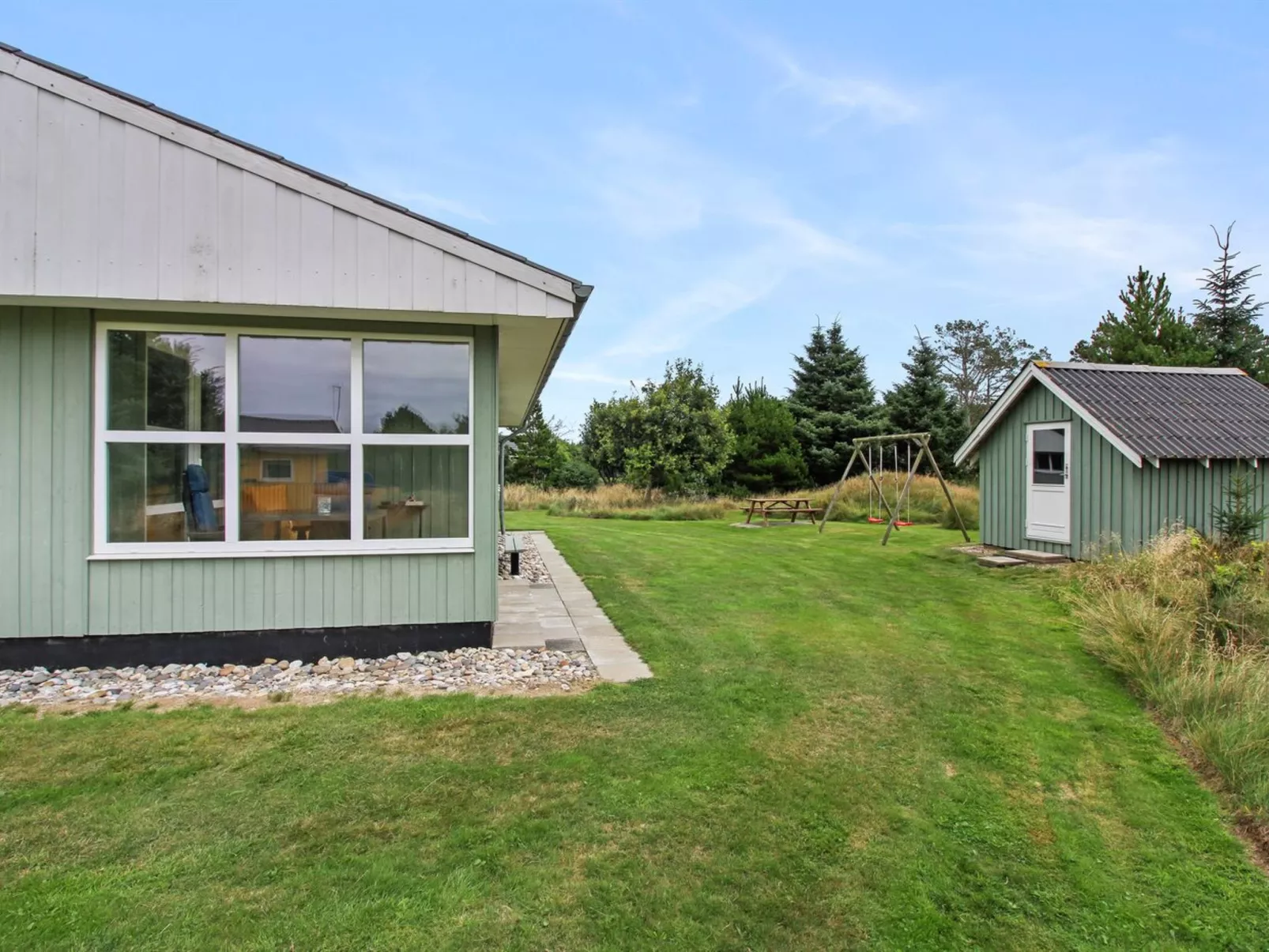 "Livia" - 900m from the sea