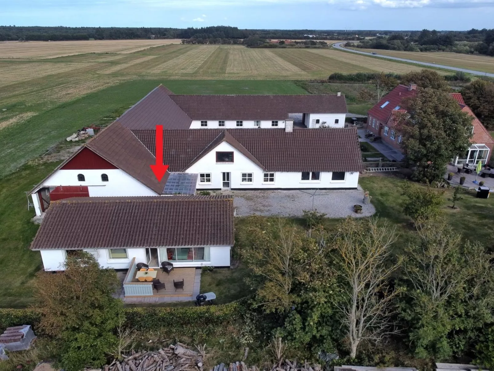 "Idolf" - 2km from the sea