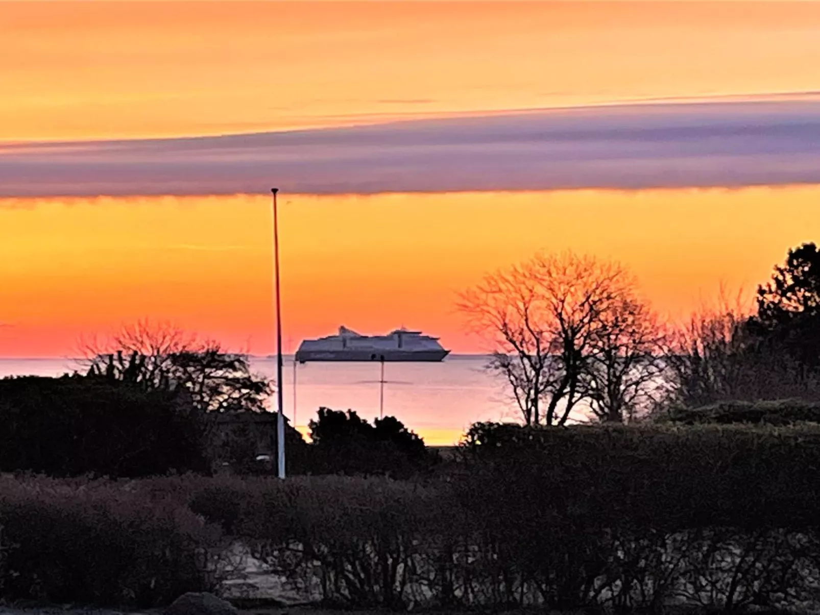 "Flicka" - 275m from the sea