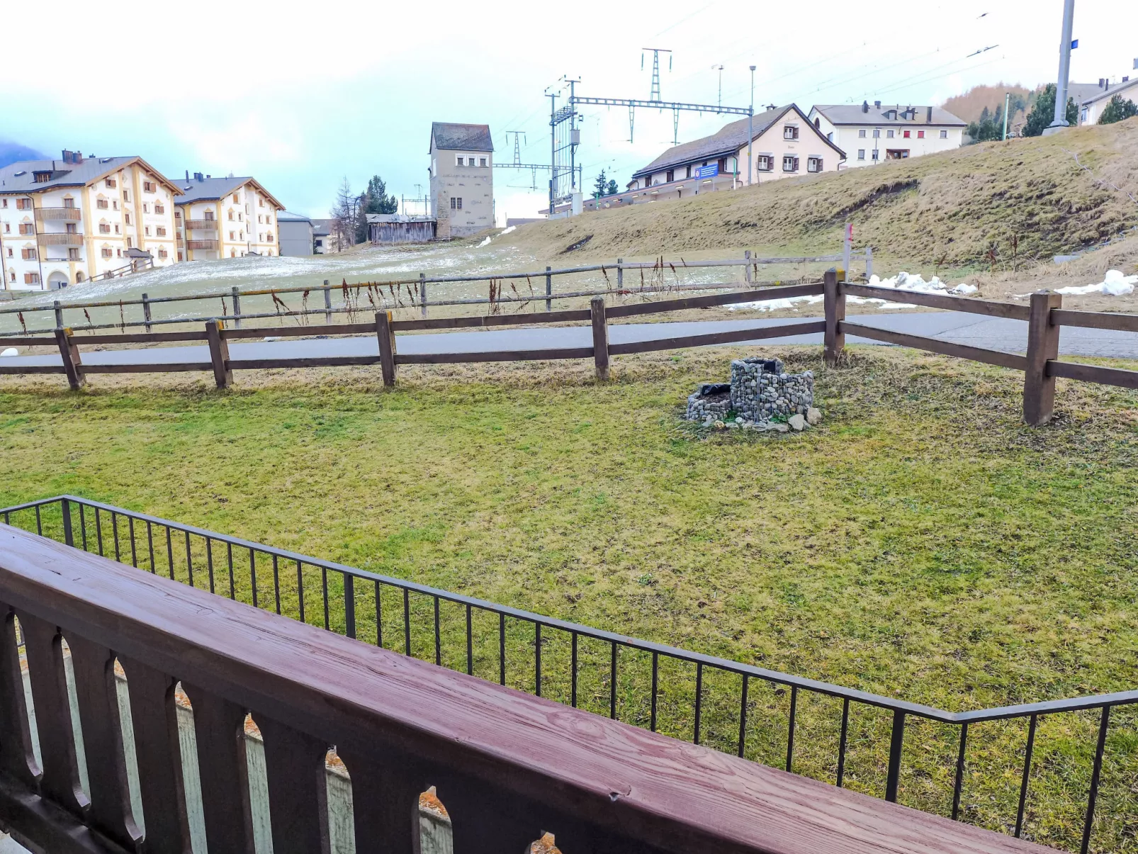 Chesa Vuorcha-Drinnen