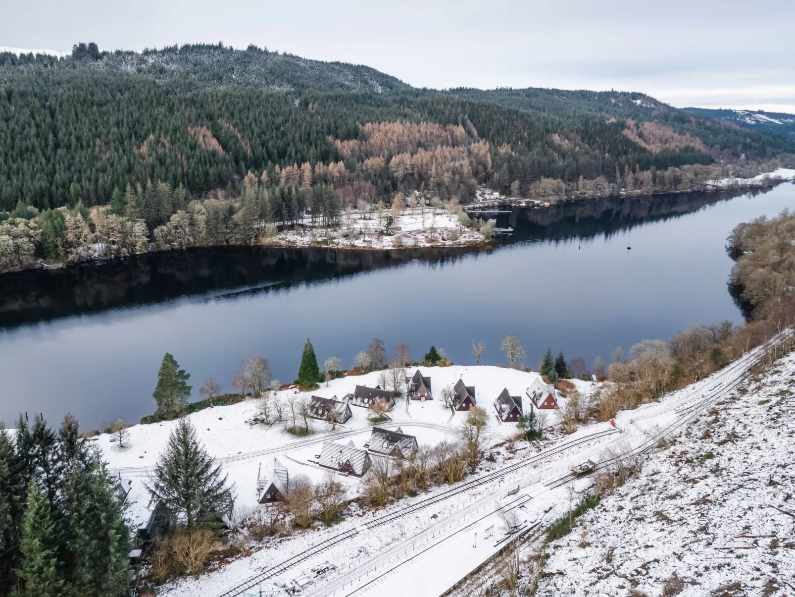 Lothlorien Lodge 4-Outside