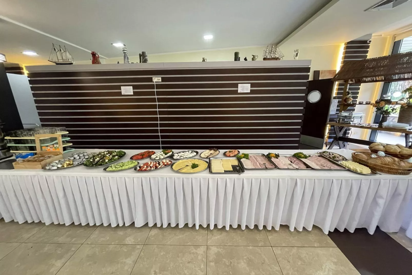 Domki wakacyjne JAROSZOWIEC domki 1-pokojowe Łazy - Dining room