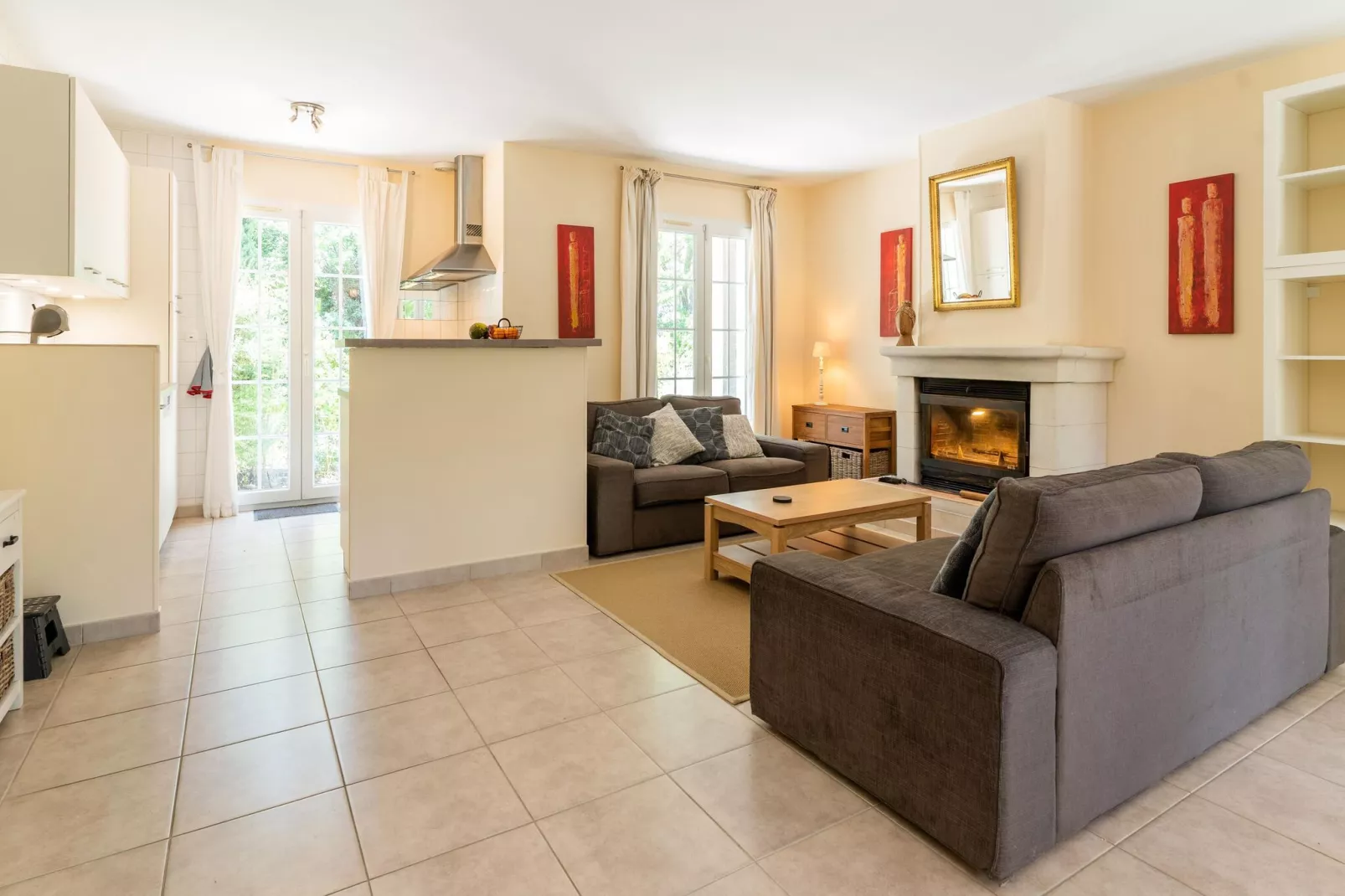 Villa Couloumiez-Salon