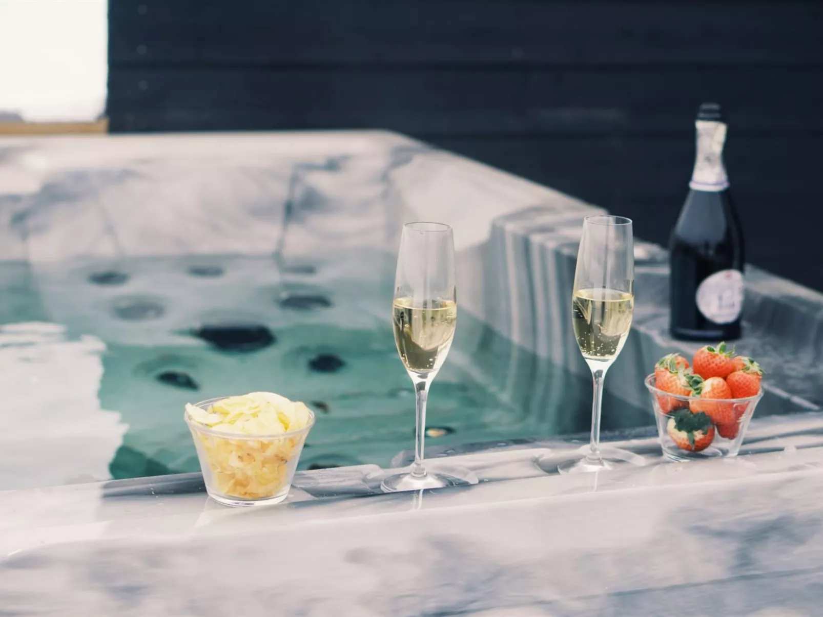 "Alisia" - 900m from the sea