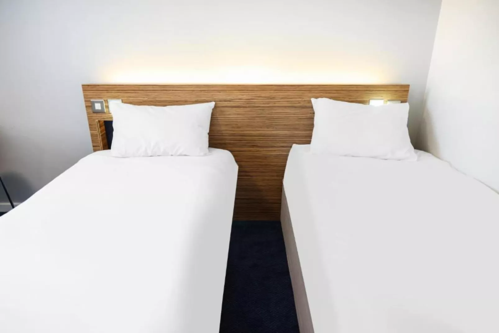 UA Twin Wet Room-Chambre