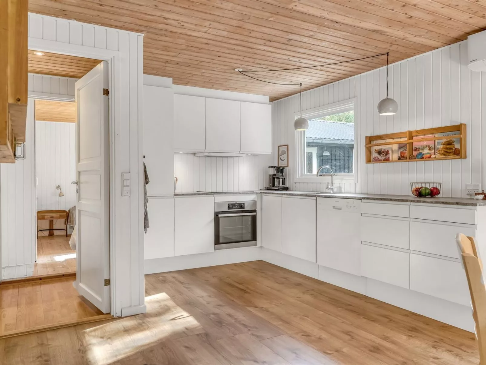 "Ingamaj" - 4km from the sea-Drinnen