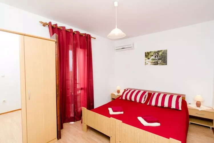 Guest House Kola - Standard Double Room with Balcony