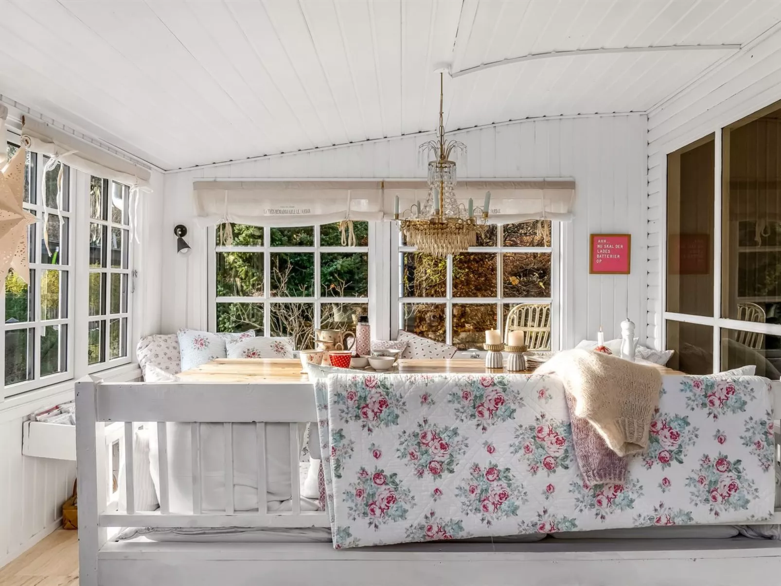 "Kamilla" -  from the sea - Dedans