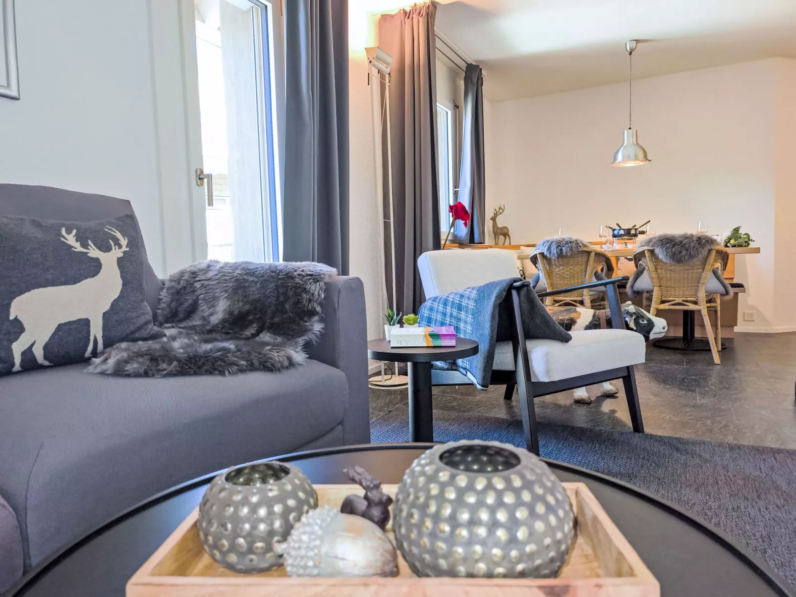 Silence, Apt. P - Dedans