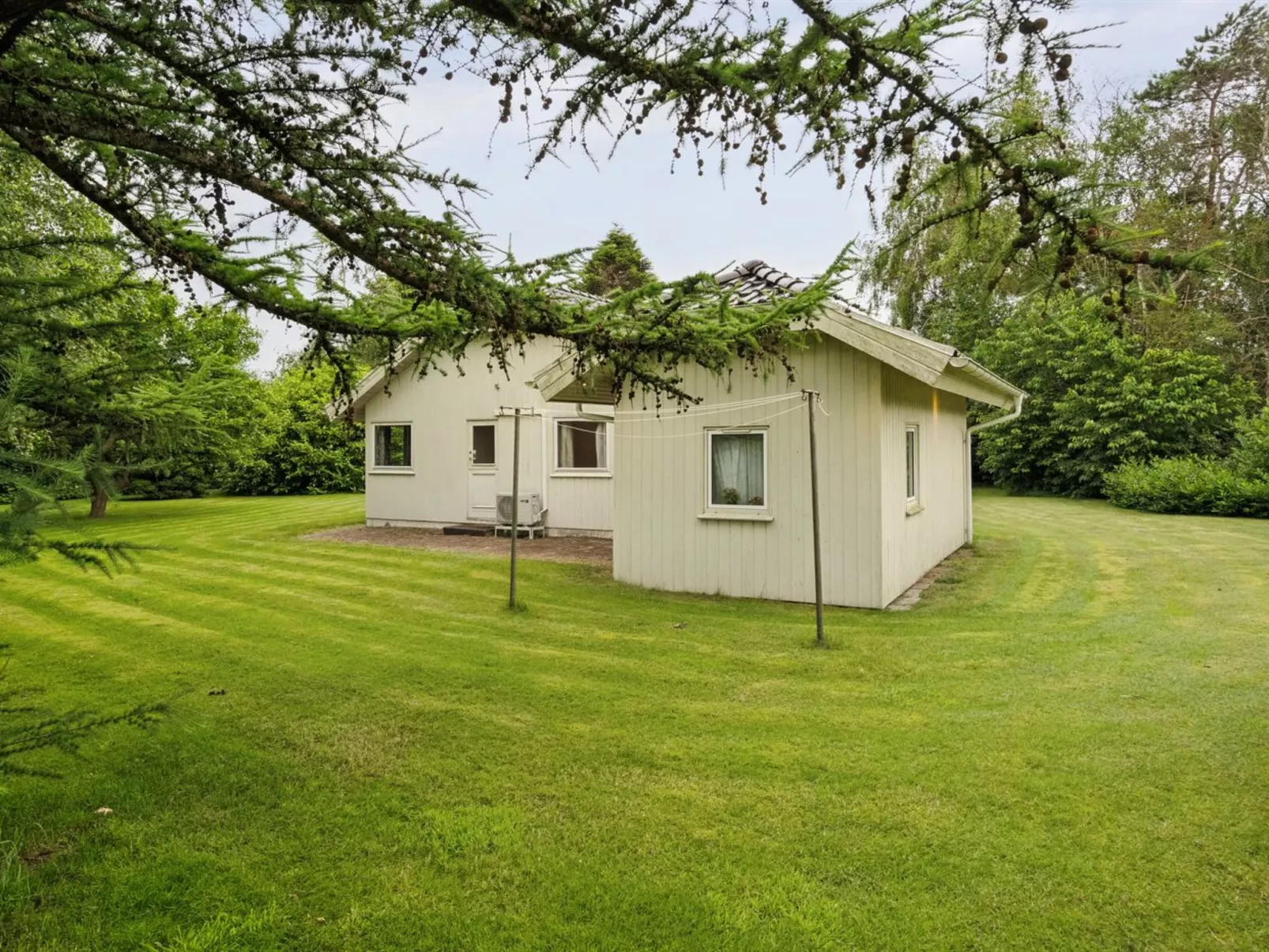 "Ilwith" - 400m from the sea