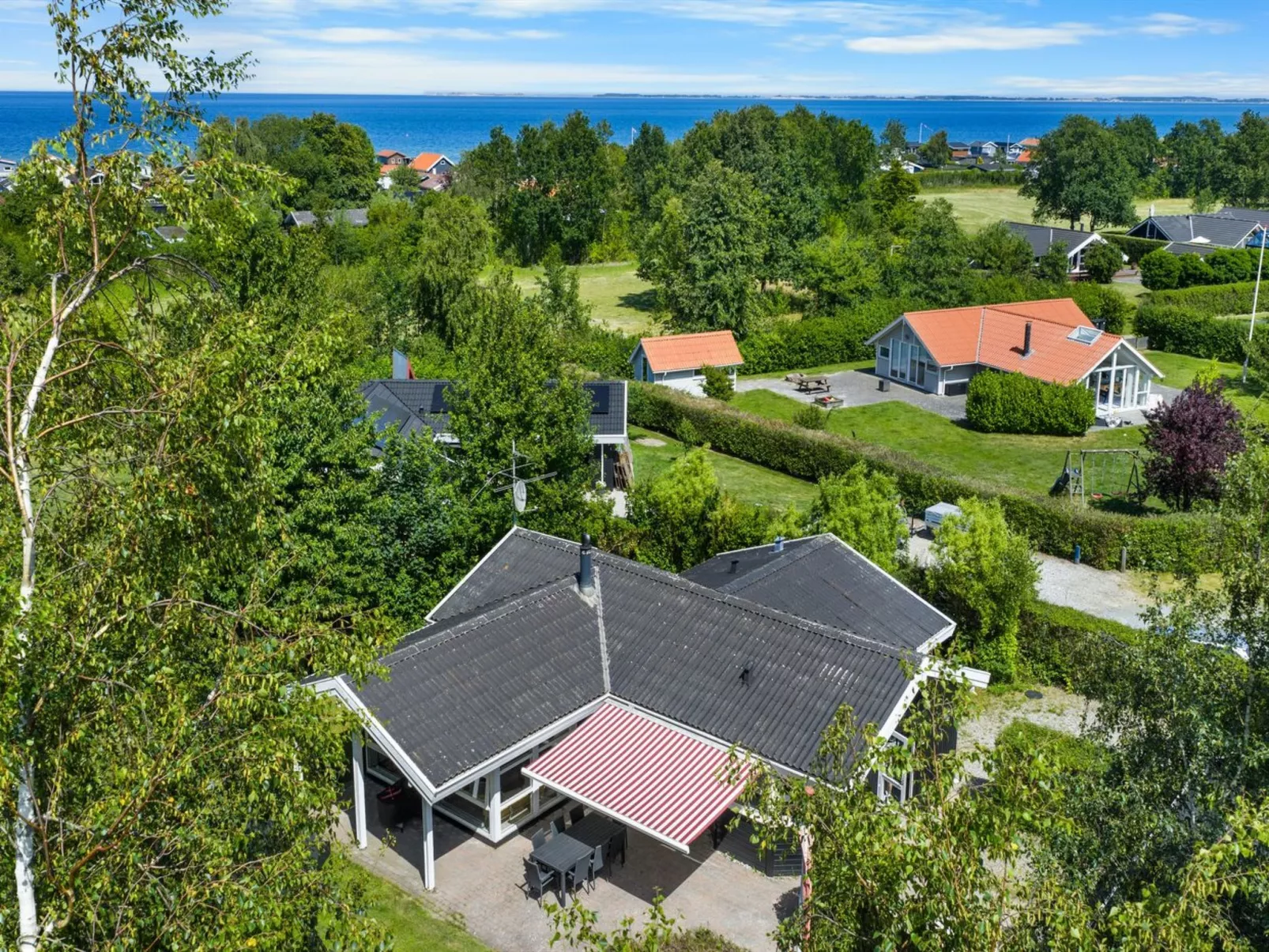 "Adser" - 275m from the sea