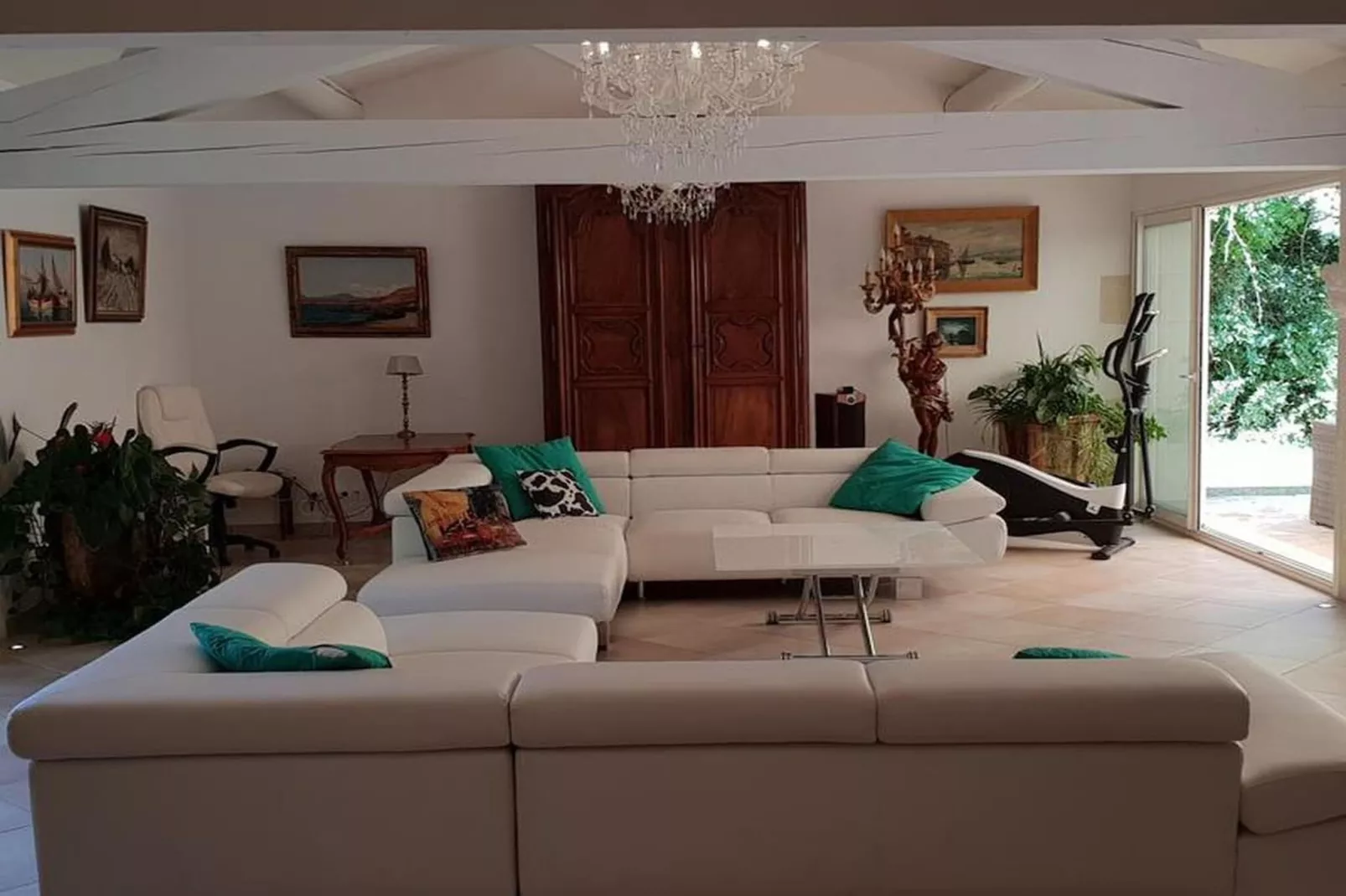 Villa cadre idyllique et reposant avec piscine