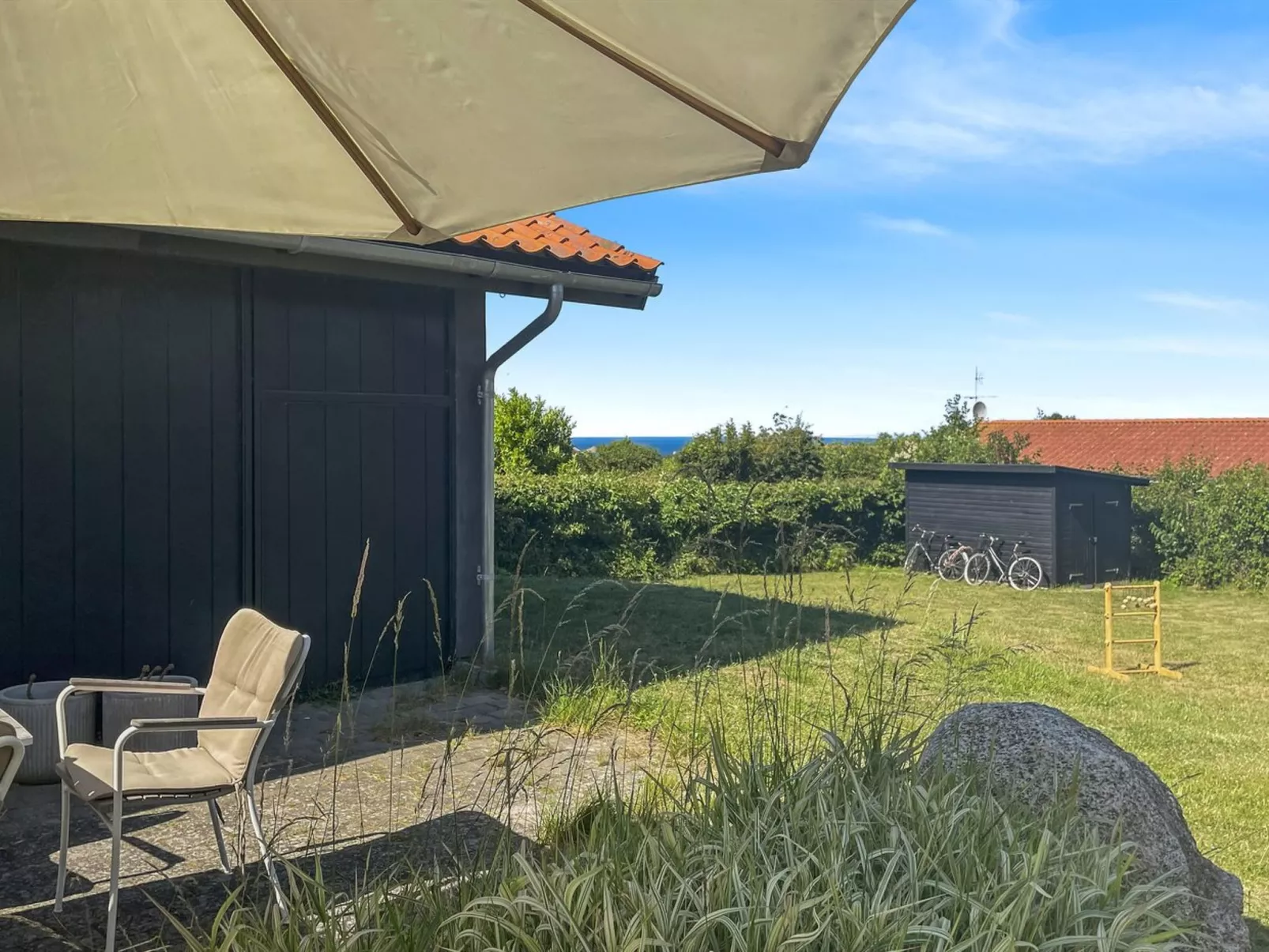 "Karlotta" - 500m from the sea