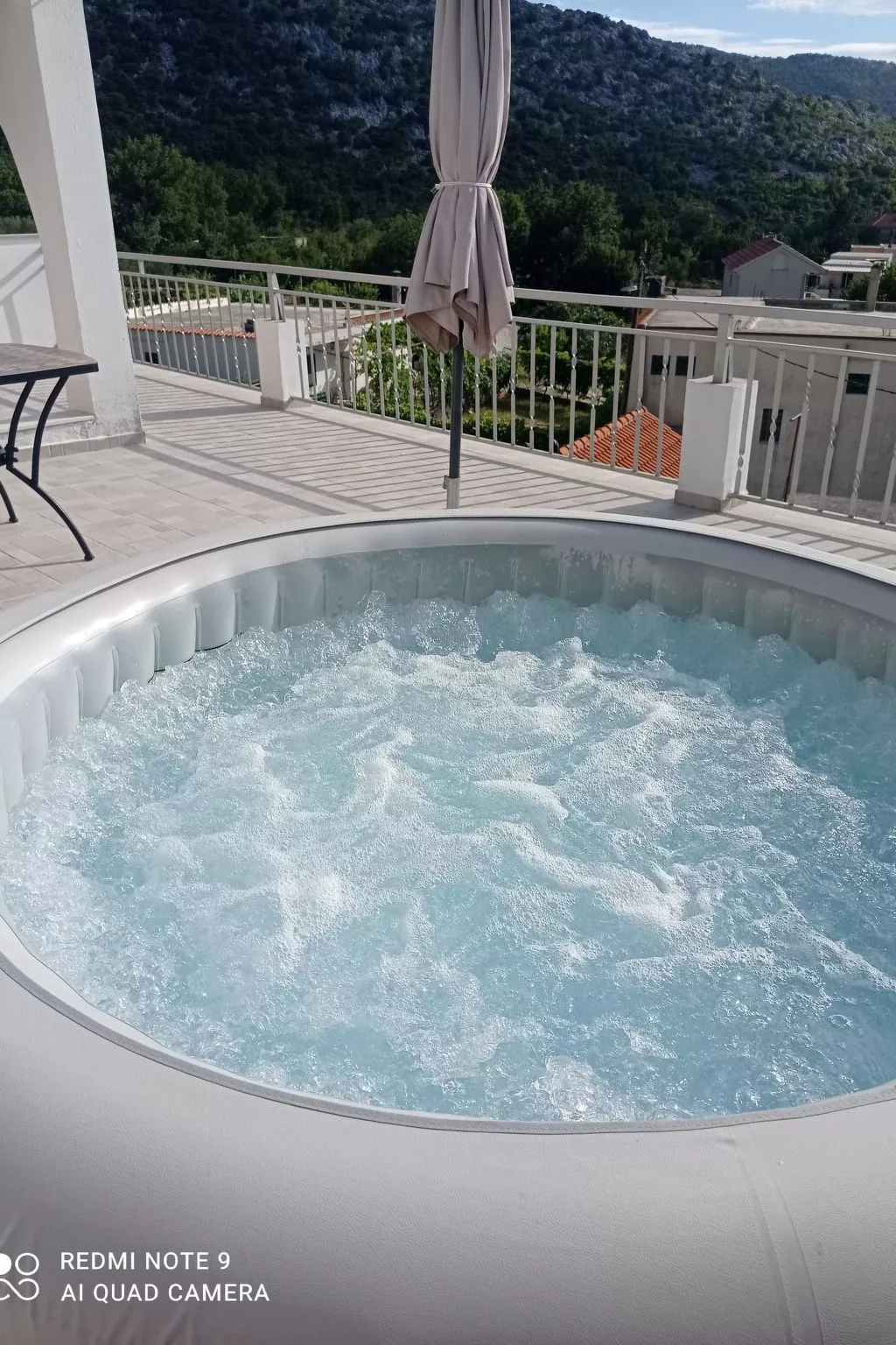 In Gornja Brela mit Sonnenterrasse und Panoramablick