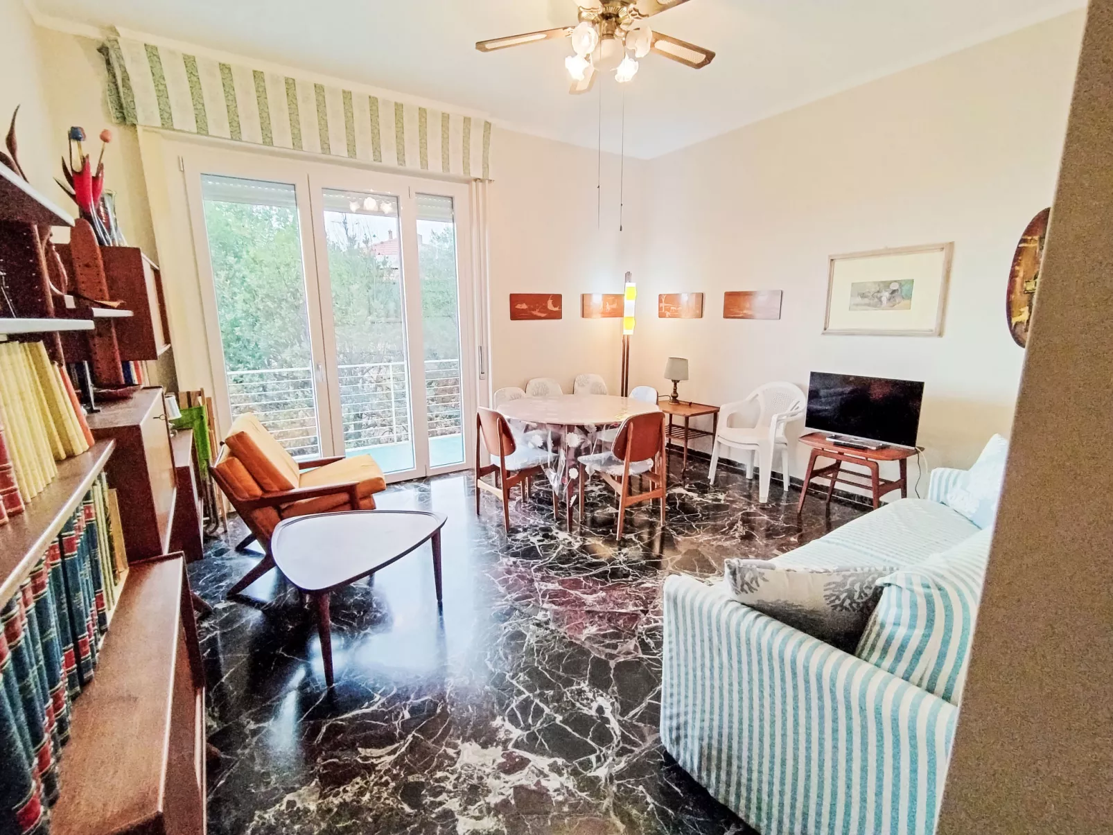 Sea Escape - Drinnen