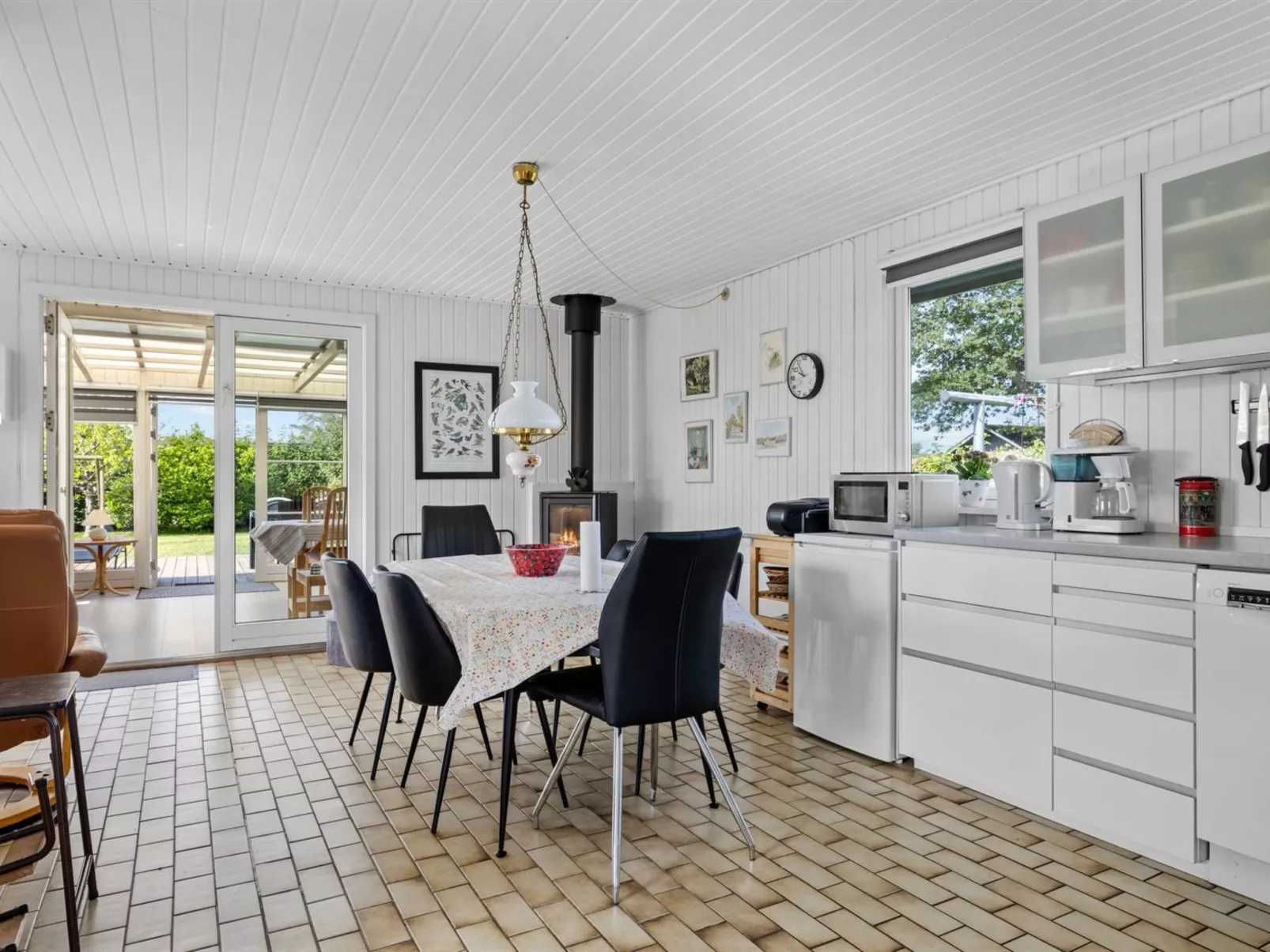 "Edeltraud" - 100m from the sea