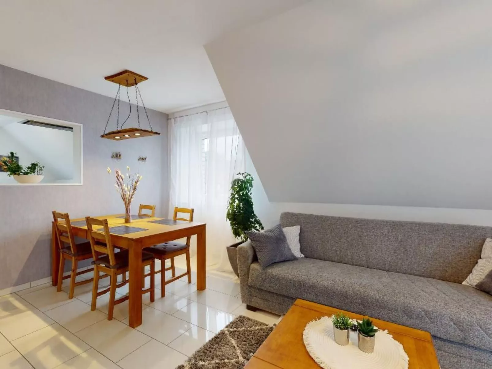 Helle Familienfreundliche Barrierefreie Wohnung