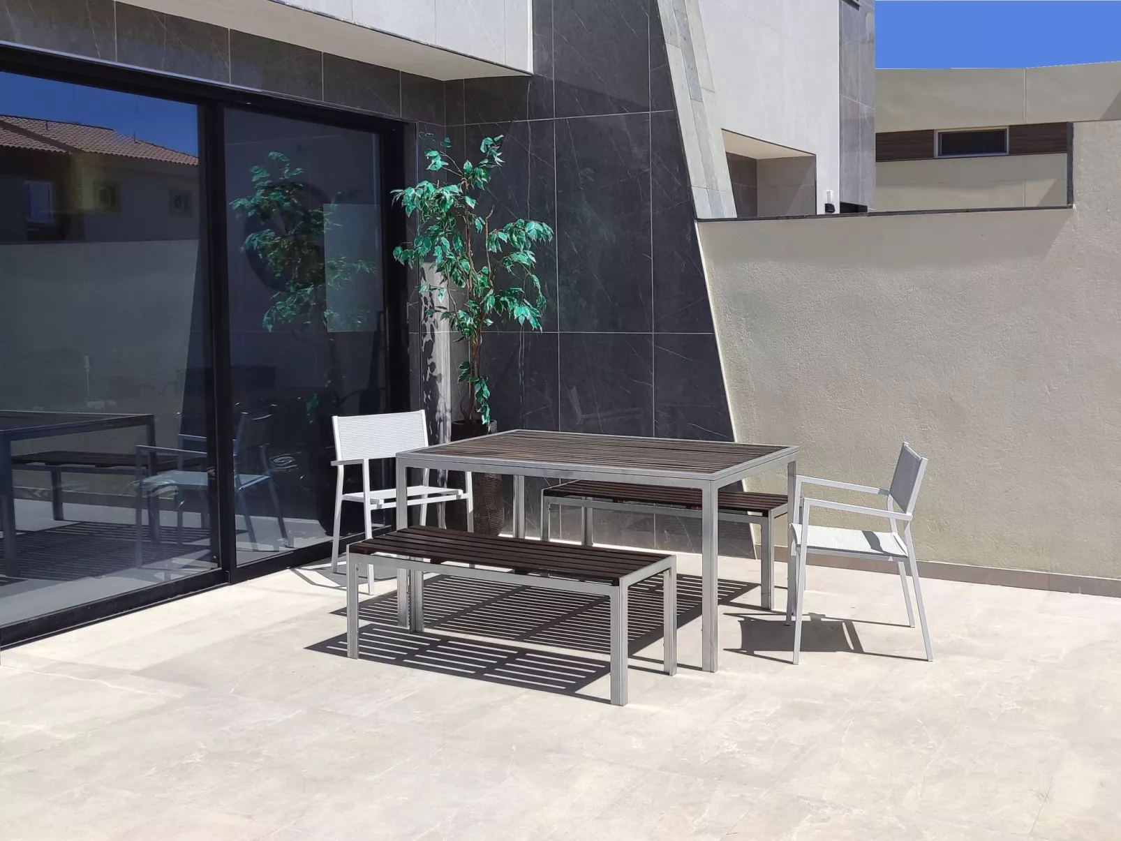 Luxuriöse Villa mit privatem Pool und Bergblick