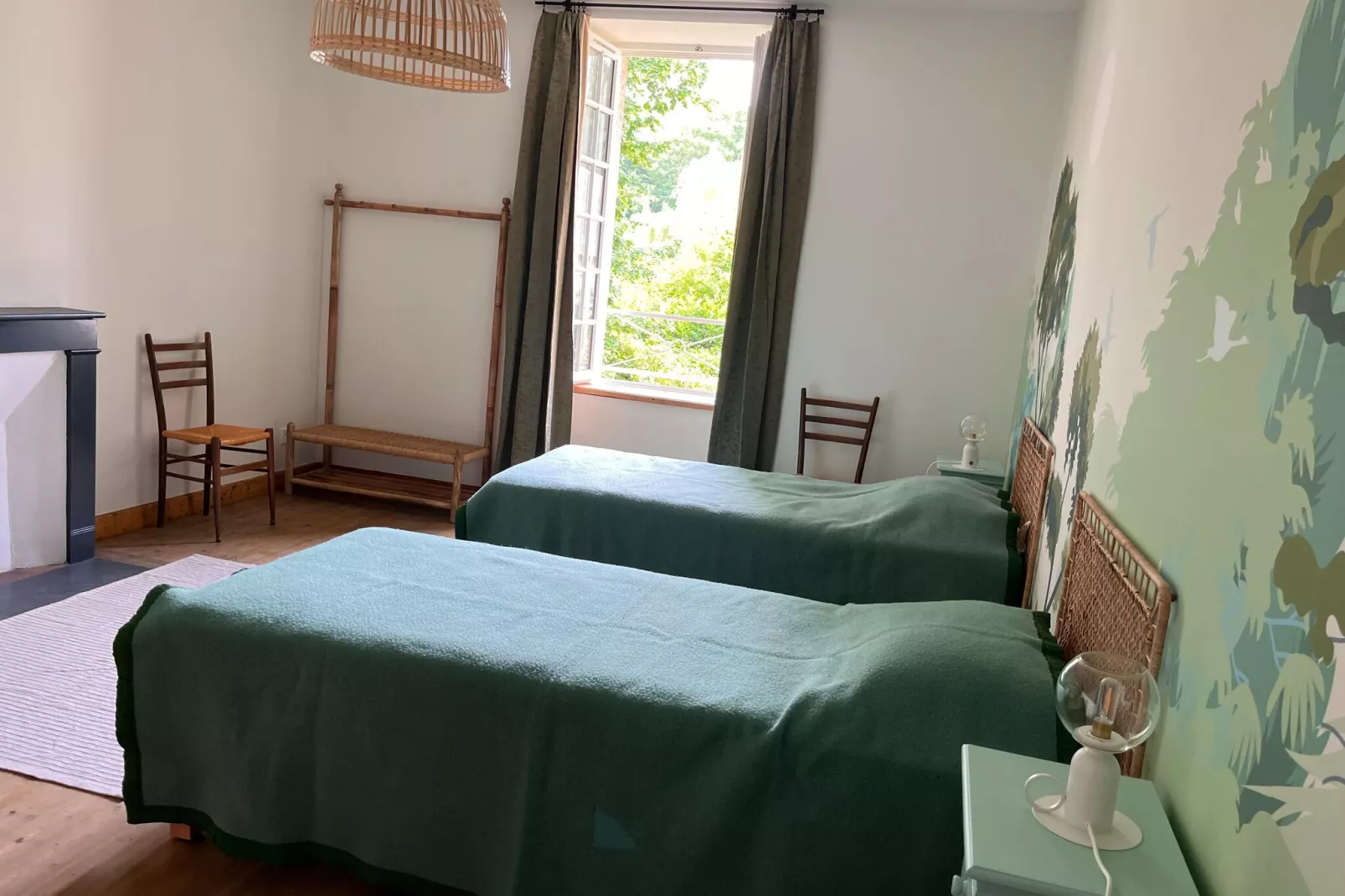 GITE DE LA MOTTE-Schlafzimmer