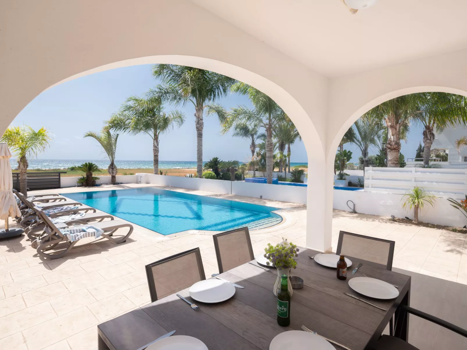 "Sunrise 11 Meeresfront"