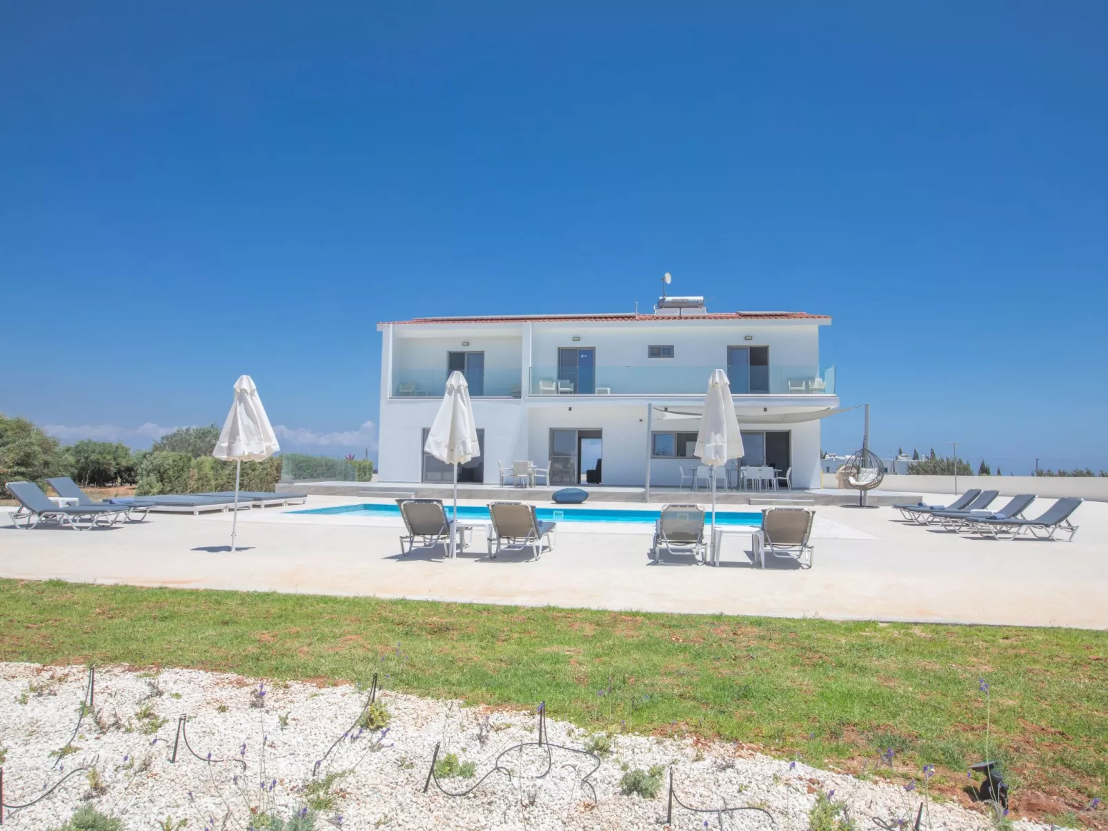 Geräumiges Ferienhaus für 12 Personen in Paralini