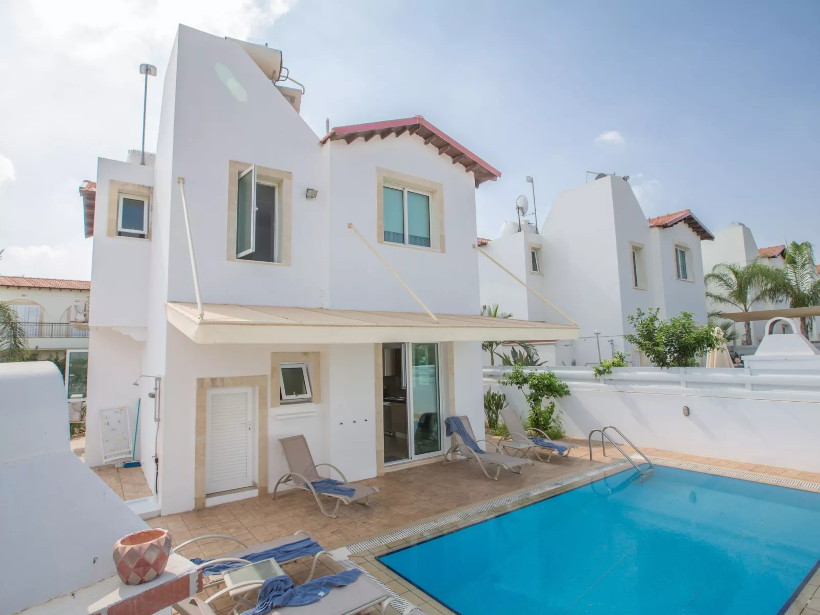 3-Schlafzimmer-Villa mit privatem Pool