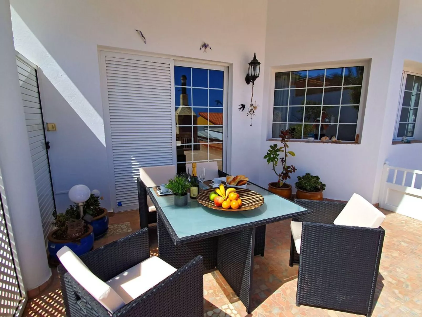 Gemütliches Ferienhaus in Tarajalejo mit Großem Garten und Meerblick