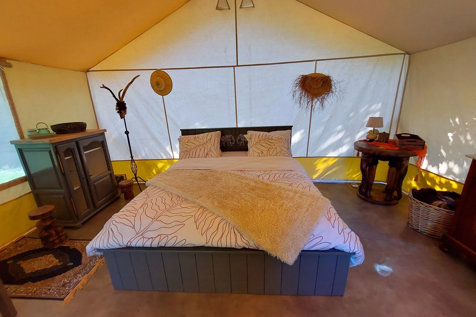 Safaritent Montizon-Bedroom