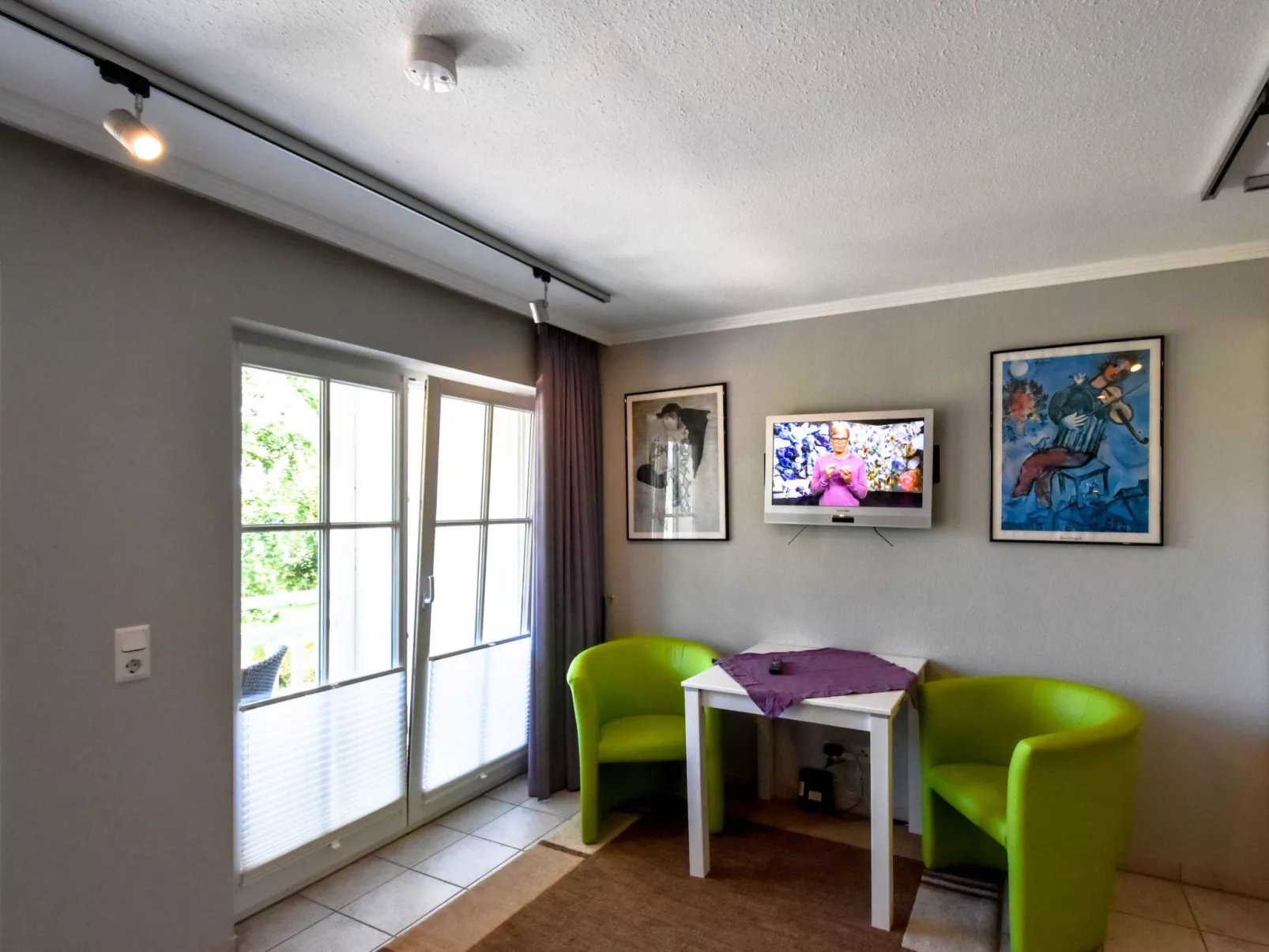 Seeschloss Binz Apartment 16- 2 Minuten zum Strand