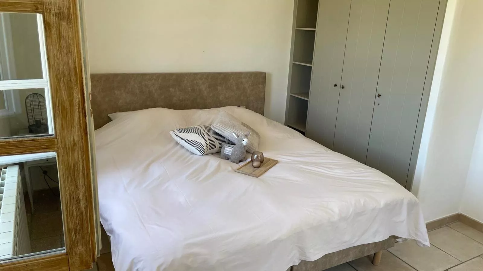 Grands Abayers-Bedroom