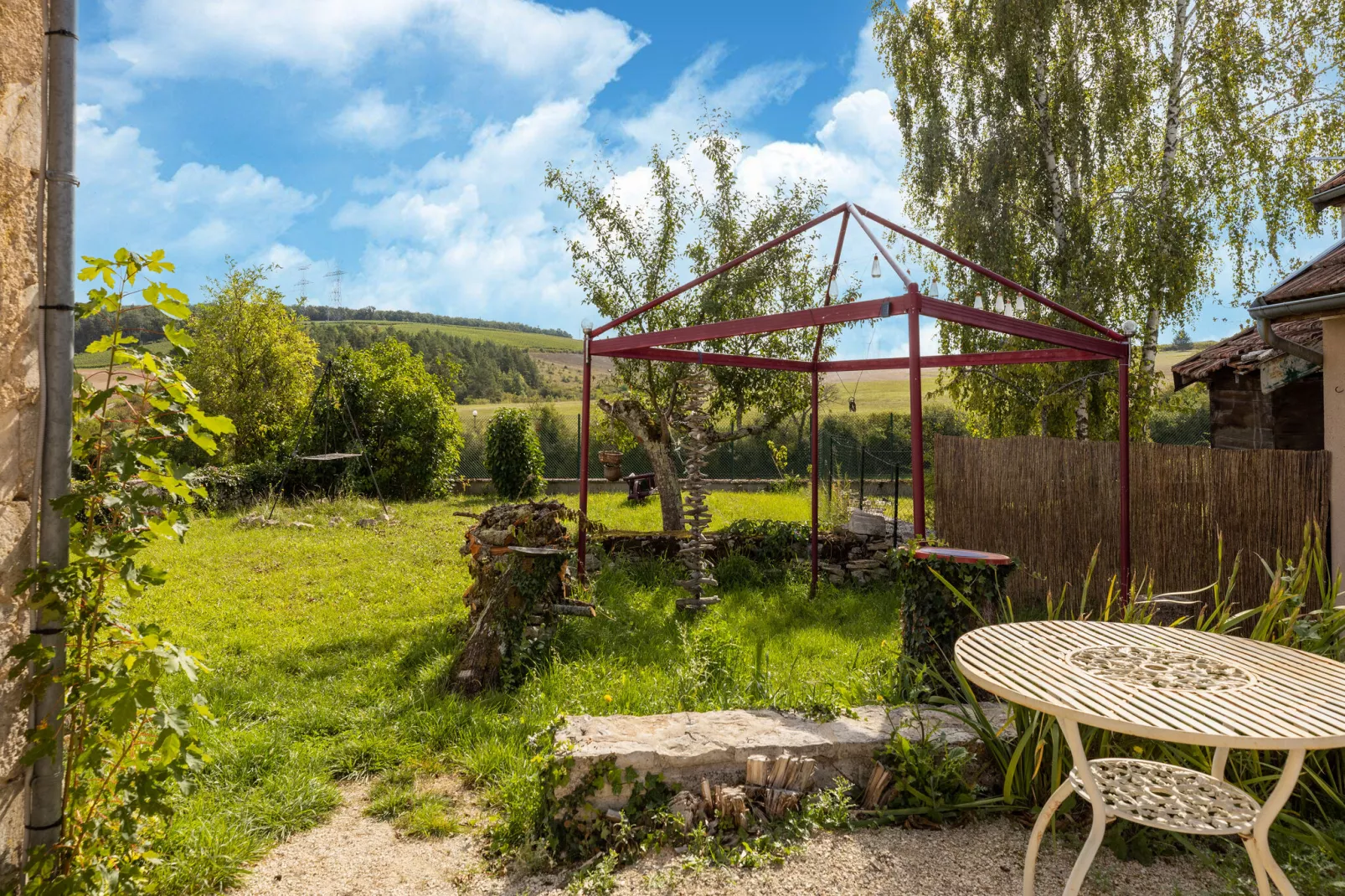 LE GITE DE MOLESME/PETIT-Gärten Sommer
