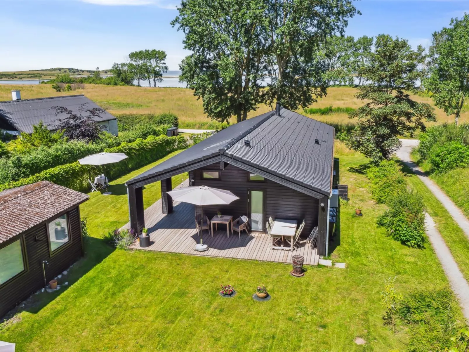 "Huldrik" - 100m from the sea-Outside