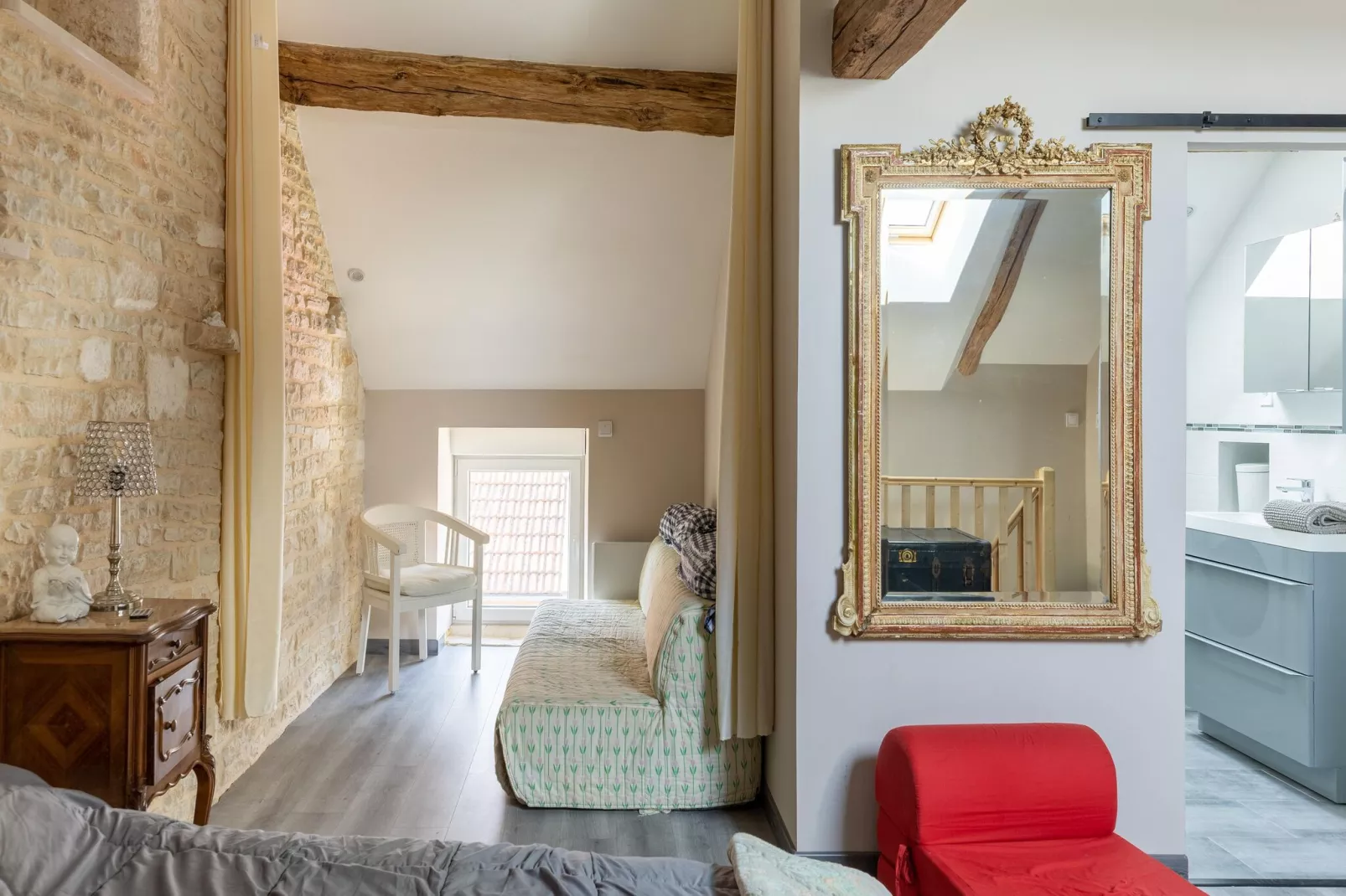 LE GITE DE MOLESME/PETIT-Schlafzimmer