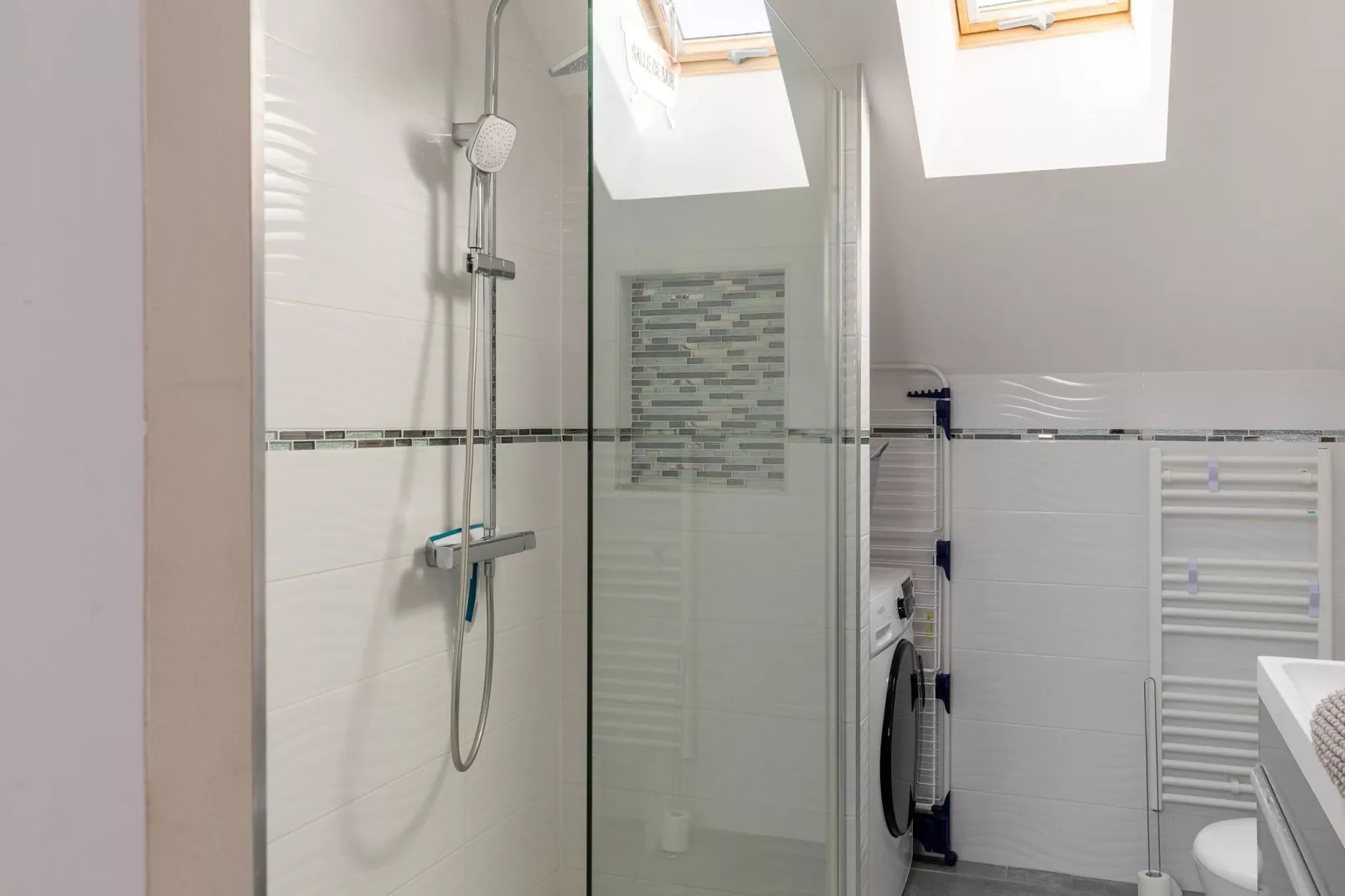 LE GITE DE MOLESME/PETIT-Badezimmer