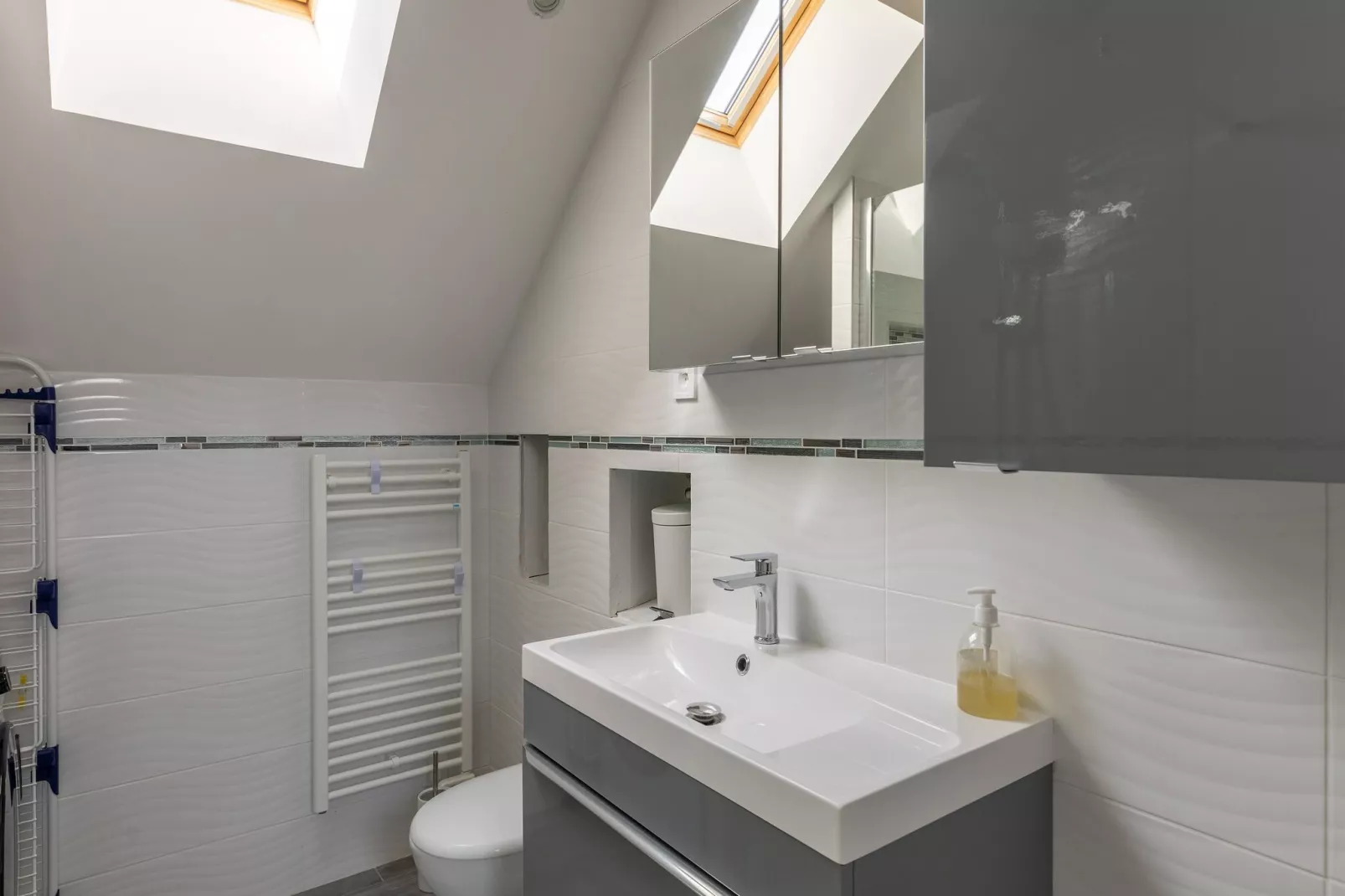 LE GITE DE MOLESME/PETIT-Badezimmer