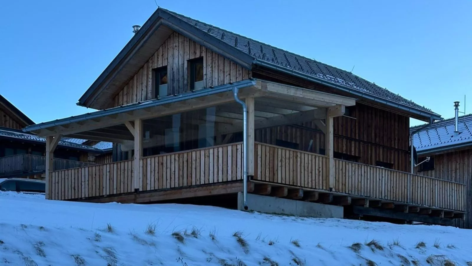 Spatzennest-Exterior in winter